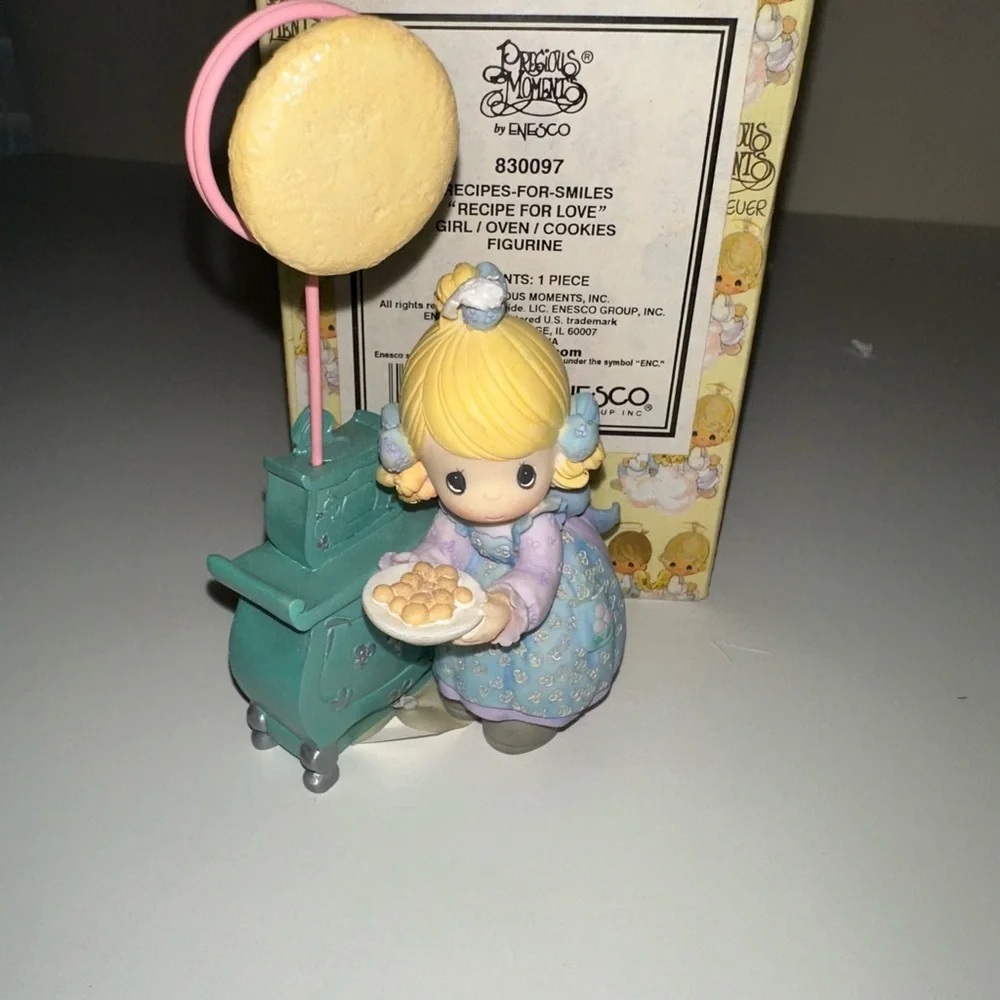 Precious Moments Blue‎ and Yellow Figurine